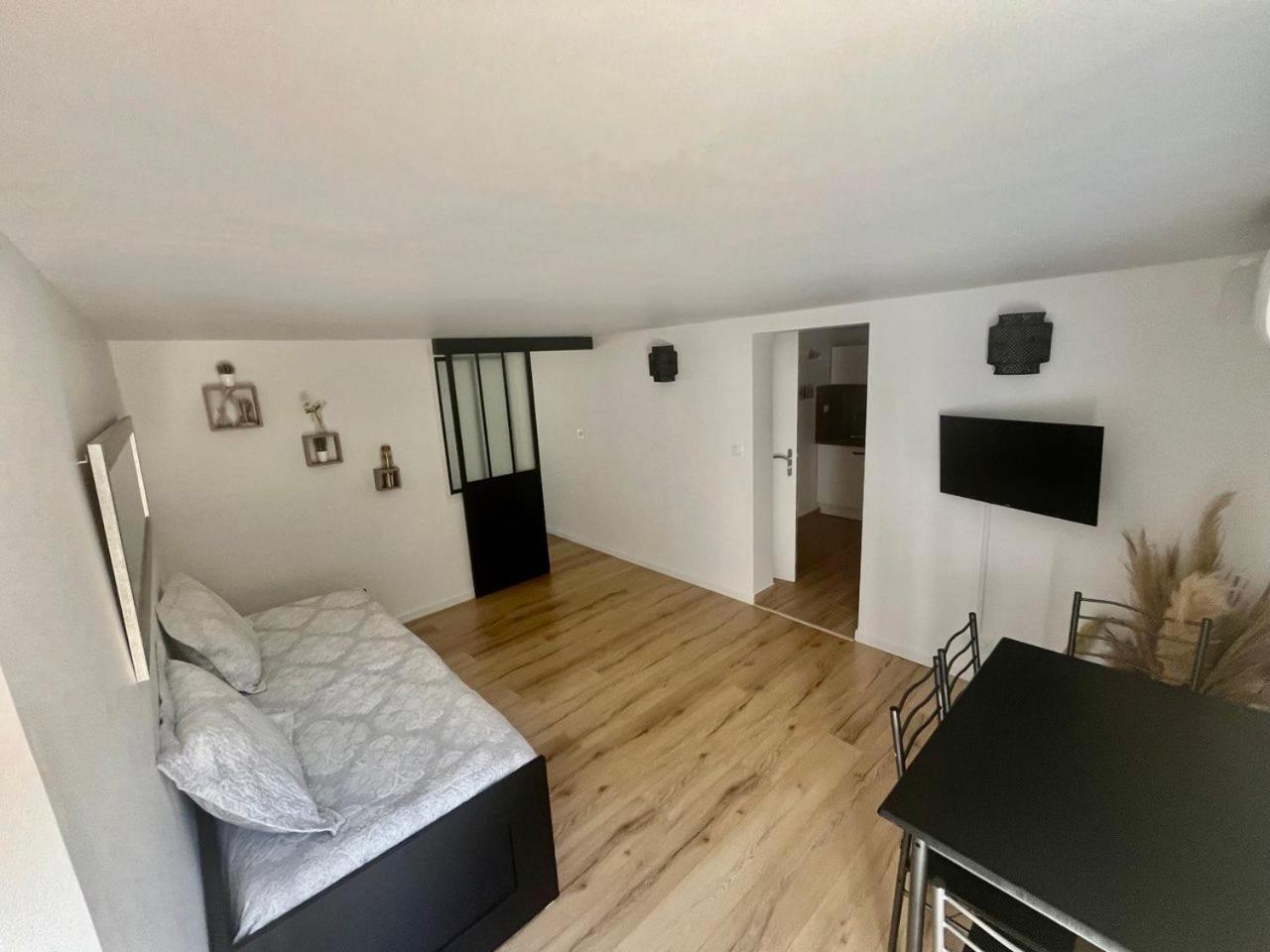 Charmant Et Confortable Appartement ナルボンヌ エクステリア 写真